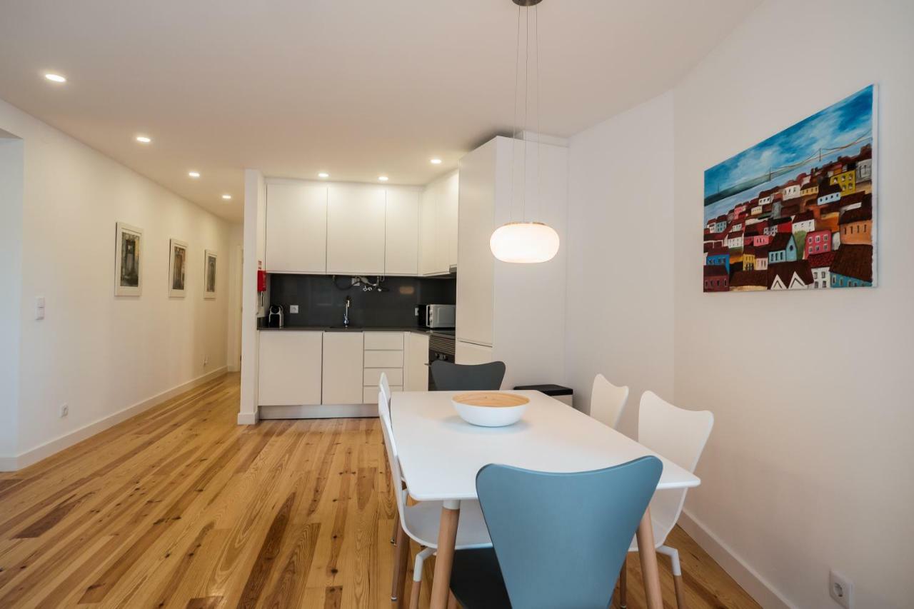 Sunshine House - Exclusive Apartment - Home By The Castle ลิสบอน ภายนอก รูปภาพ