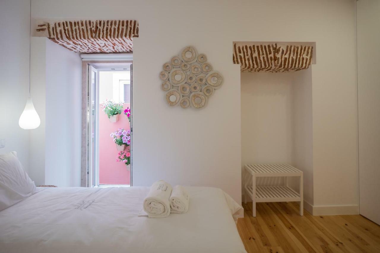 Sunshine House - Exclusive Apartment - Home By The Castle ลิสบอน ภายนอก รูปภาพ
